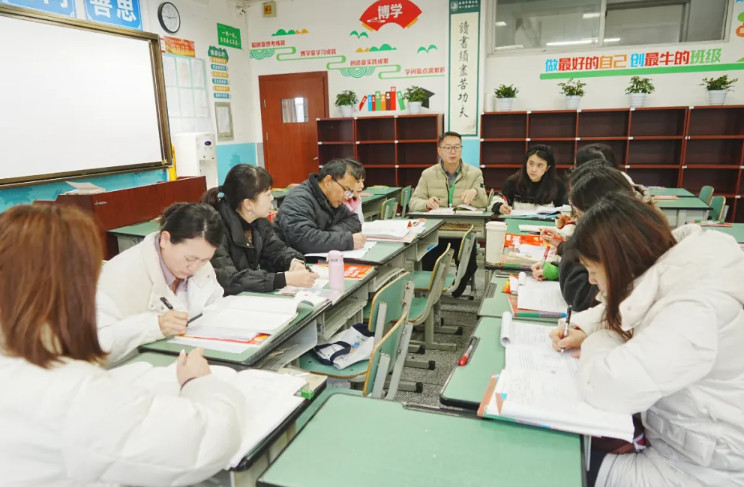 攜手共進(jìn)，共研共思——我校與錦江師一學(xué)校開啟聯(lián)合教研新篇章